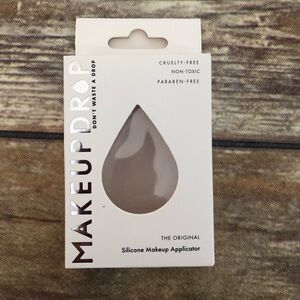 Makeup Applicator